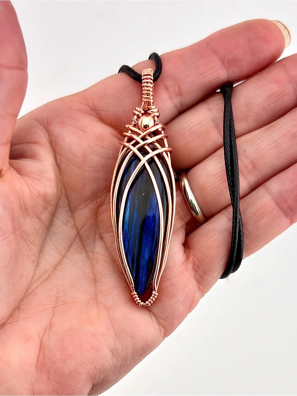 HANDMADE Blue Flash Labradorite Copper Wire Wrapped Unisex Pendant Necklace